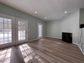 106 Franklin Ct in Bethlehem, PA - Building Photo - Building Photo