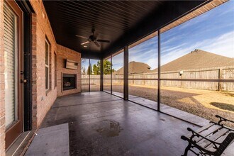 6101 W Woodbine Dr in Rogers, AR - Building Photo - Building Photo