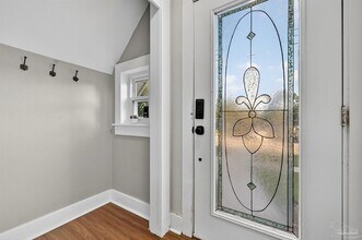 1410 W Gregory St in Pensacola, FL - Foto de edificio - Building Photo