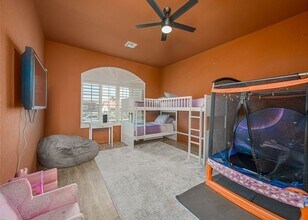 2459 N Ridge Ave in Bullhead City, AZ - Building Photo - Building Photo