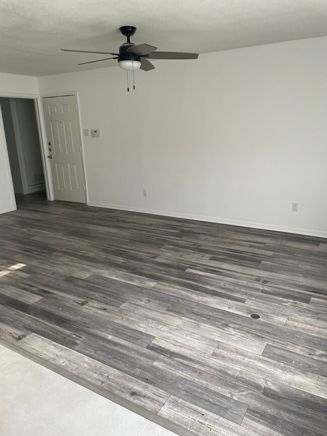 732 N Boulevard Terrace in Dallas, TX - Building Photo - Building Photo