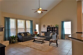 5629 Rio Chama Cove in Austin, TX - Building Photo - Building Photo
