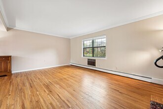 768 Springfield Ave in Summit, NJ - Building Photo - Building Photo