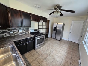 3014 W 163rd St in Markham, IL - Building Photo - Building Photo
