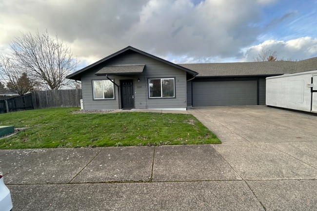 property at 2703 Moraga Ave SE