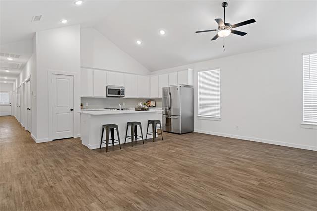 1301 Bells Ave in Denison, TX - Building Photo