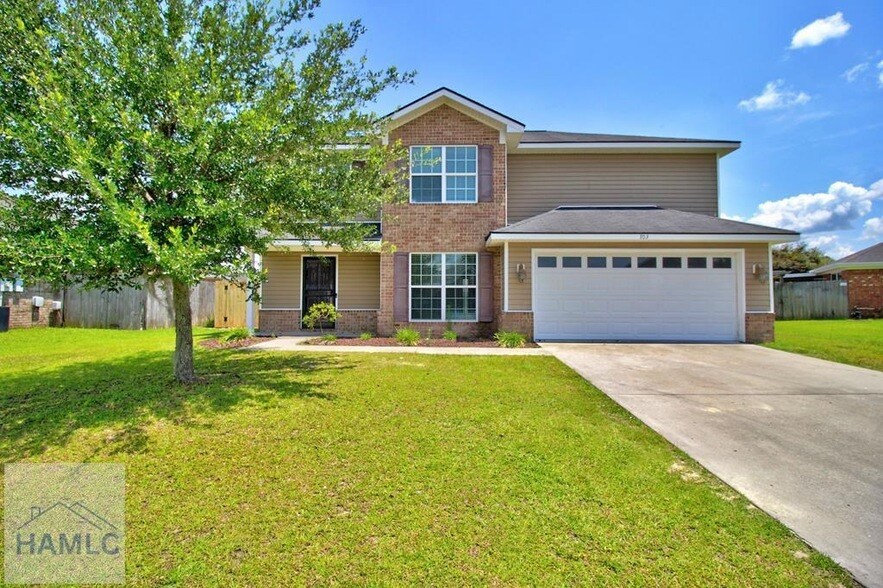 703 Cordele Cir in Hinesville, GA - Building Photo