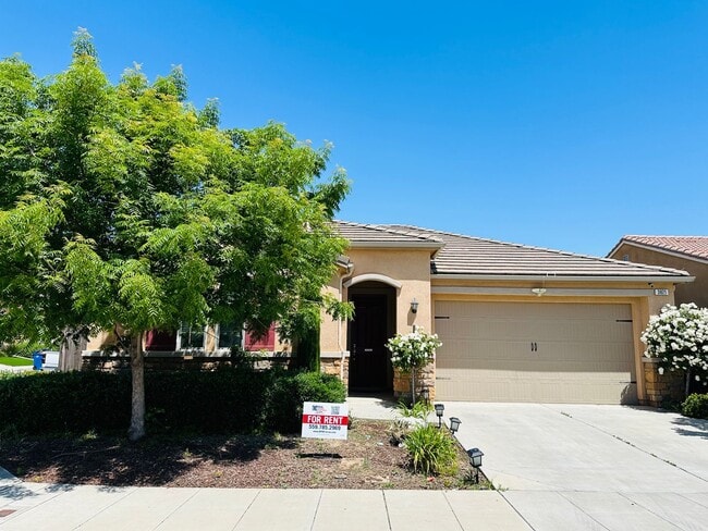 property at 3821 Joaquin Ave