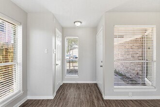 3643 Storm Creek Dr in Houston, TX - Building Photo - Building Photo