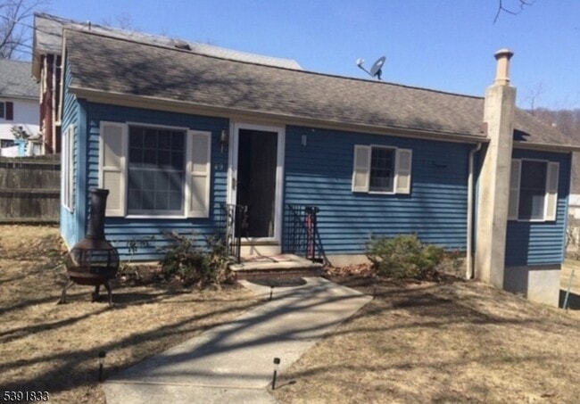 property at 4749 Dickerson Rd