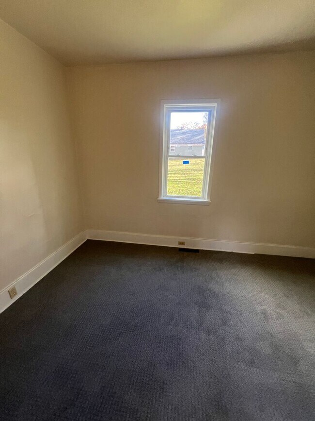 1127 E 35th St-Unit -#1 in Erie, PA - Building Photo - Building Photo