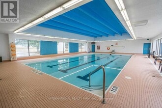 350-1350 Seneca Hill Dr in Toronto, ON - Building Photo - Building Photo