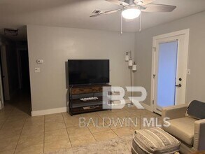 2200 E 2nd St in Gulf Shores, AL - Building Photo - Building Photo