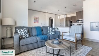 12500 Shadowglen Trce in Manor, TX - Building Photo