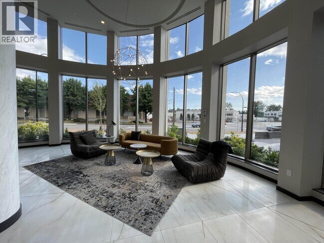 5333 Goring St in Burnaby, BC - Building Photo - Building Photo