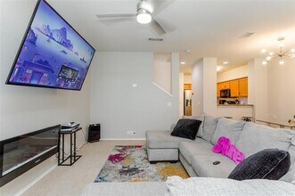 2747 Hyde Park Dr in Grand Prairie, TX - Building Photo - Building Photo