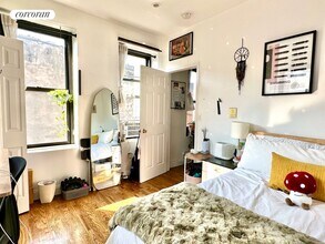 235 E 4th St in New York, NY - Building Photo - Building Photo