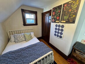 211-213 Holland St in Somerville, MA - Building Photo - Building Photo