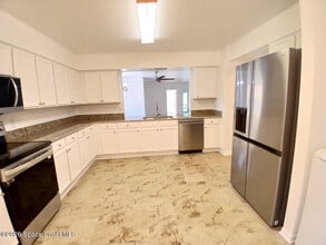 4125 Ocean Beach Blvd in Cocoa Beach, FL - Building Photo - Building Photo