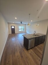 242 Cypress Rdg, Unit 242 Cypress in Cookeville, TN - Foto de edificio - Building Photo