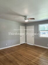 1120 Skye Dr E in Jacksonville, FL - Building Photo - Building Photo