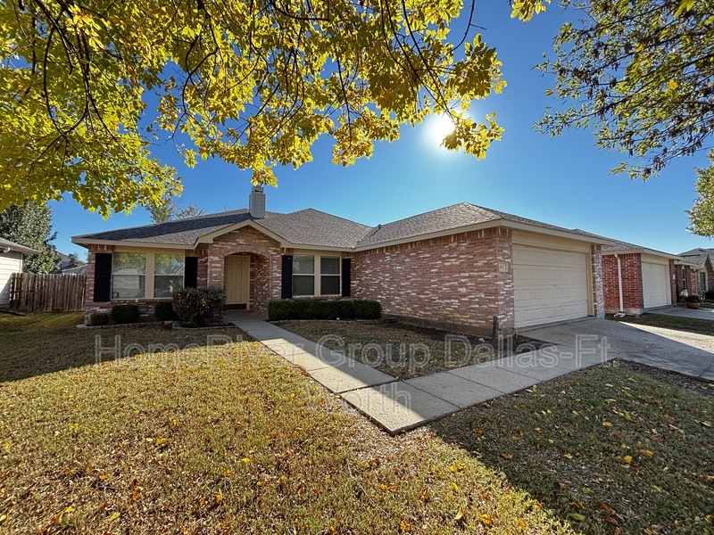 612 Gunters Mtn Ln in Wylie, TX - Foto de edificio