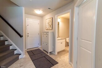 2731 S Spurway Dr in Ann Arbor, MI - Building Photo - Building Photo