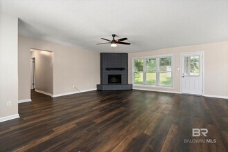 122 Lake Forest Blvd in Daphne, AL - Building Photo - Building Photo