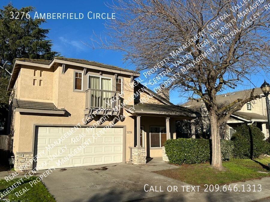 3276 Amberfield Cir in Stockton, CA - Foto de edificio