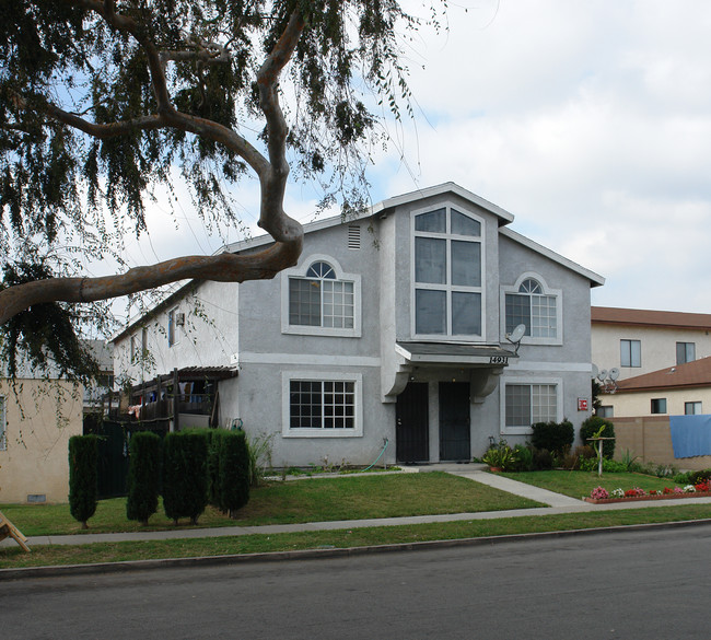 14931 Van Buren St in Midway City, CA - Building Photo - Building Photo