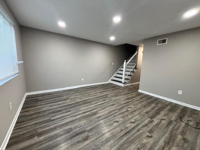 3289 Reis Ave