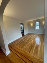 464 Central Ave in Bethpage, NY - Foto de edificio - Building Photo