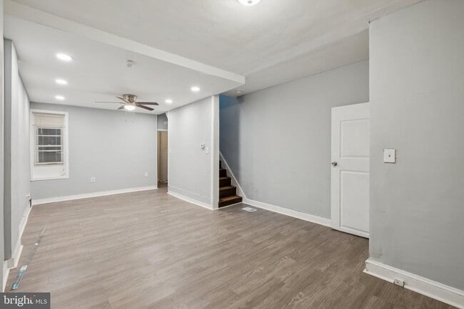 1316 W Clementine St in Philadelphia, PA - Building Photo - Building Photo