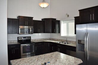 433 E Foxtail Dr in West Fargo, ND - Building Photo - Building Photo