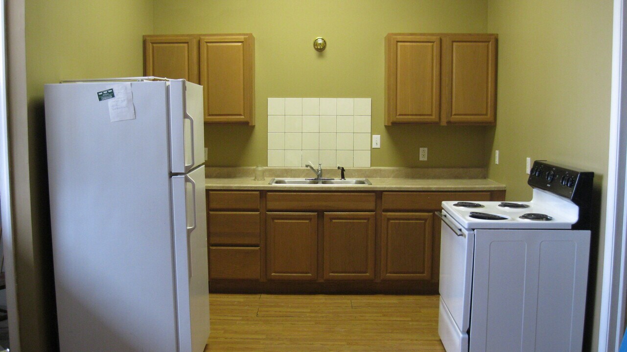 35 N Hanover St in Carlisle, PA - Building Photo