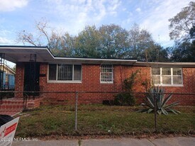 1553 W 19th St in Jacksonville, FL - Building Photo