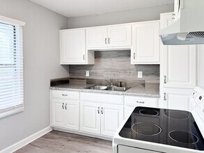 2806 Ralston Rd in Mobile, AL - Building Photo - Building Photo