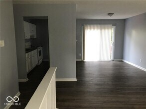 9444 English Oak Dr in Indianapolis, IN - Building Photo - Building Photo
