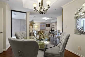 5909 Luther Ln in Dallas, TX - Building Photo - Building Photo