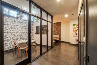 21 Pearl in Austin, TX - Building Photo - Building Photo