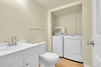 9901 E Evans Ave in Denver, CO - Building Photo - Building Photo