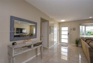 609 S Crescent Dr in Hollywood, FL - Building Photo - Building Photo