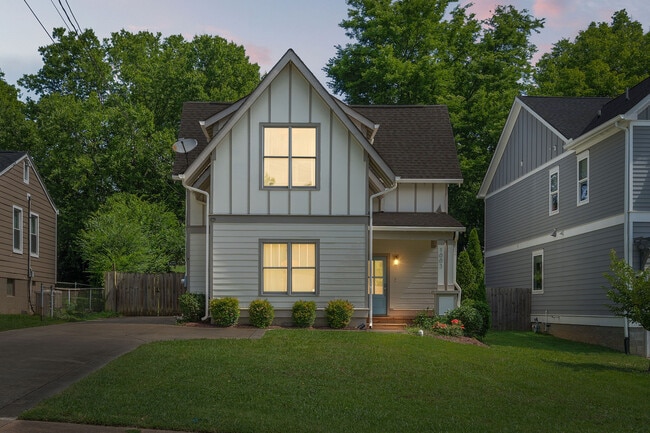 property at 1003 Dew St