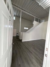 915 Broadway St in Los Angeles, CA - Building Photo - Building Photo