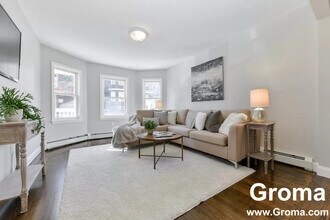 21 Rowell St, Unit 1 in Boston, MA - Building Photo - Building Photo