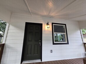 12 Sargent Farmer St in Newnan, GA - Building Photo - Building Photo