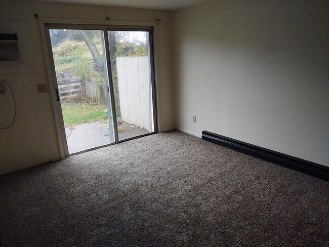 2658 Boggs Rd-Unit -2658 in Zanesville, OH - Building Photo - Building Photo