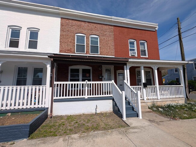 property at 503 N Doctor M.L.K. Blvd