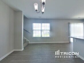 3023 Crabapple Ln in Dallas, NC - Building Photo - Building Photo