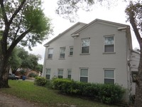 103 E Norwood Ct in San Antonio, TX - Foto de edificio - Building Photo